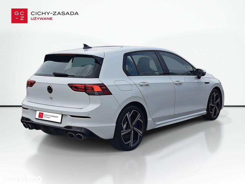Volkswagen Golf 2.0 TSI 4Motion R DSG - 6