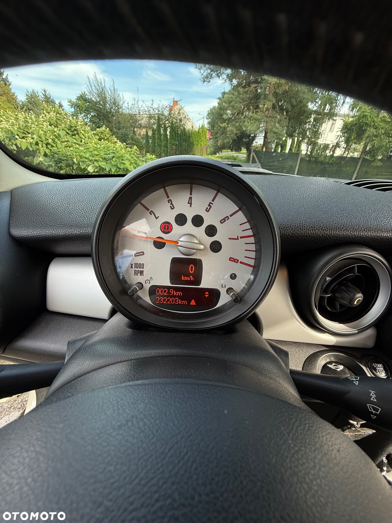 MINI ONE Standard - 14