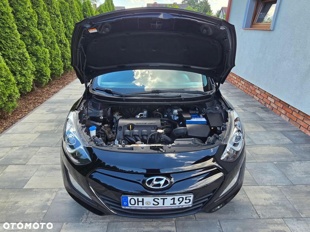 Hyundai i30 - 11