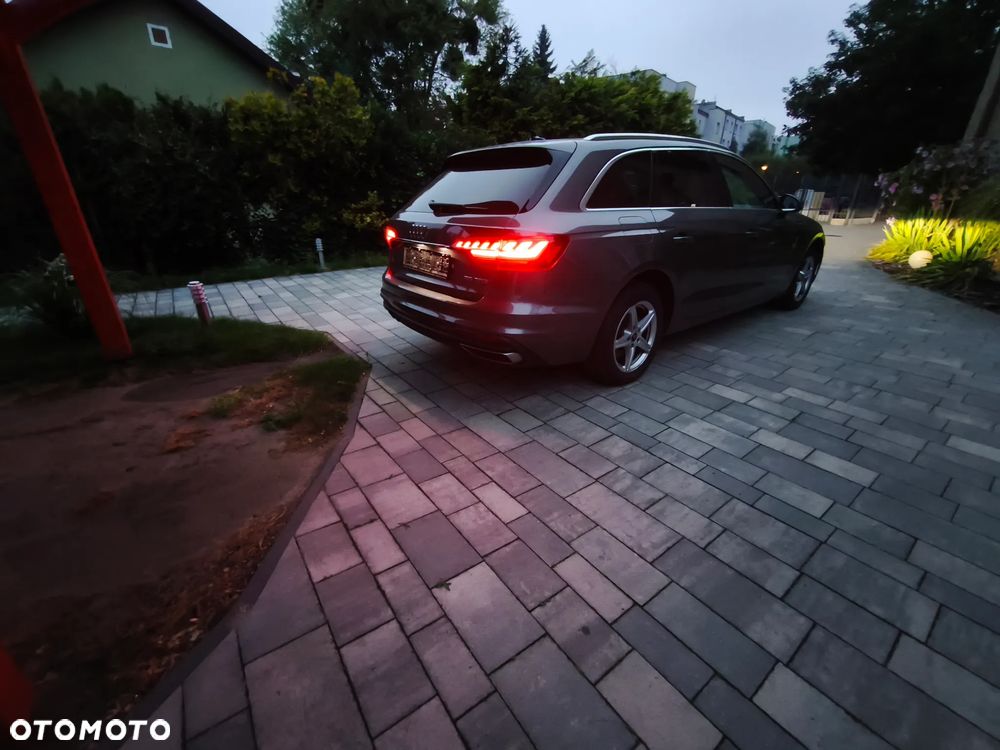 Audi A4 Avant 35 TFSI mHEV Advanced S tronic - 17