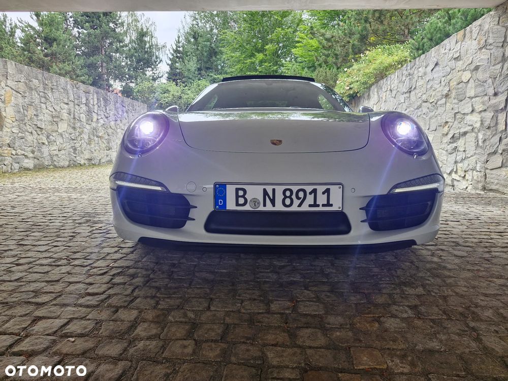 Porsche 911 Carrera 4 PDK Black Edition - 35