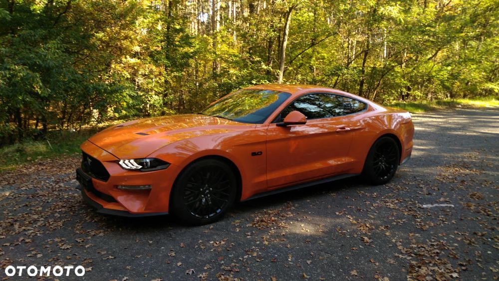 Ford Mustang - 35