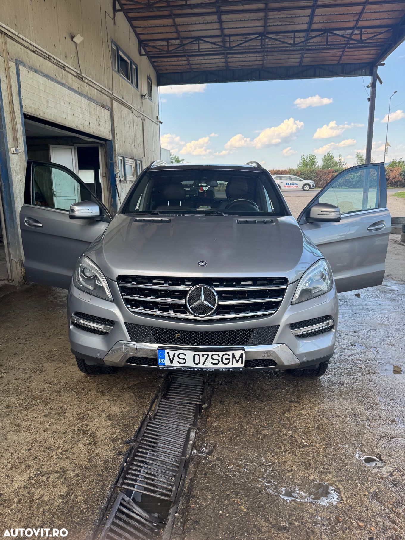 Mercedes-Benz ML 350 BlueTec 4MATIC Aut - 1