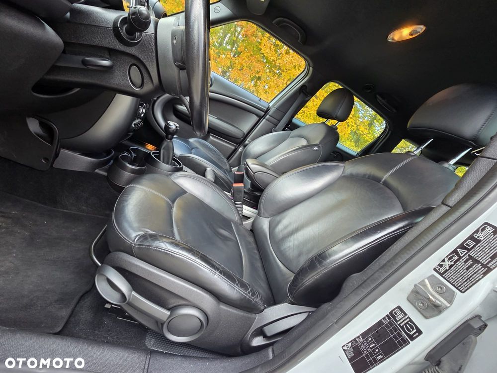 MINI Countryman Cooper SD All4 - 23