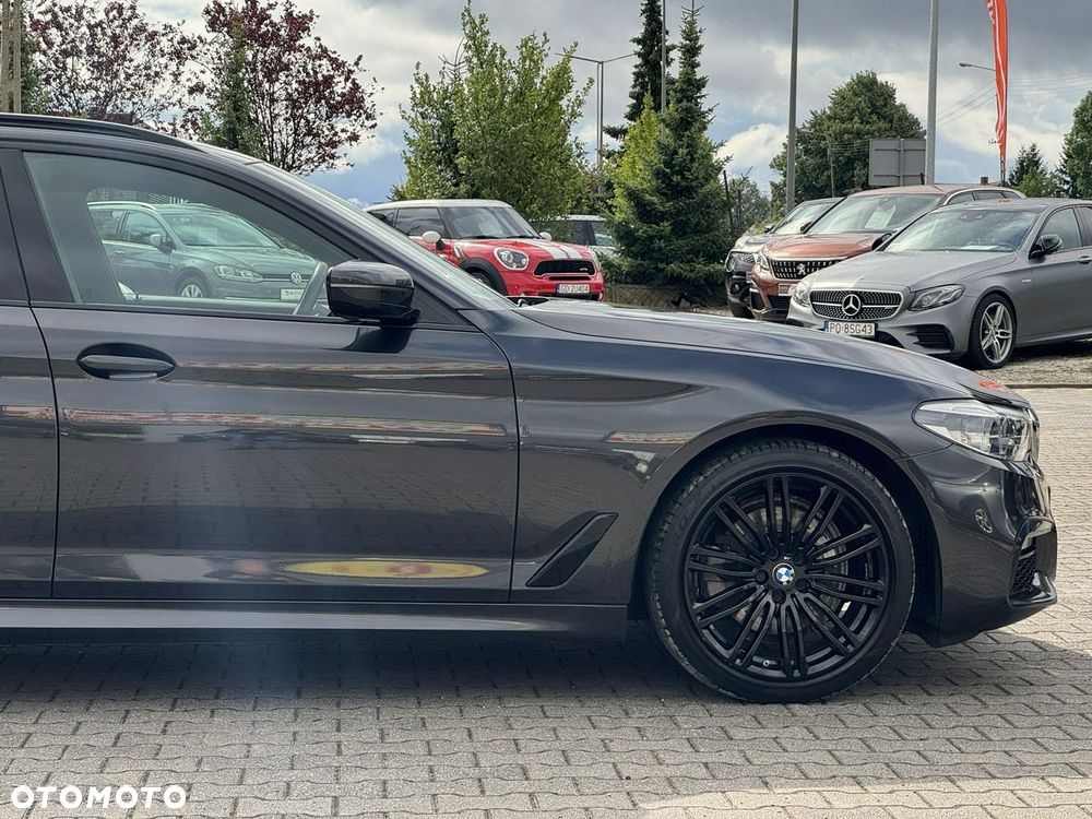 BMW Seria 5 520d M Sport Edition - 13