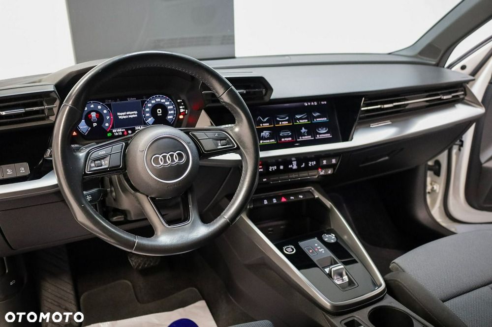 Audi A3 Sportback 35 TFSI S tronic S line - 13