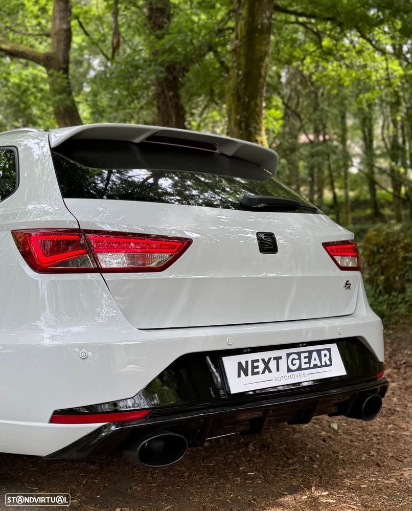 SEAT Leon 2.0 TDI DPF S&S FR - 8