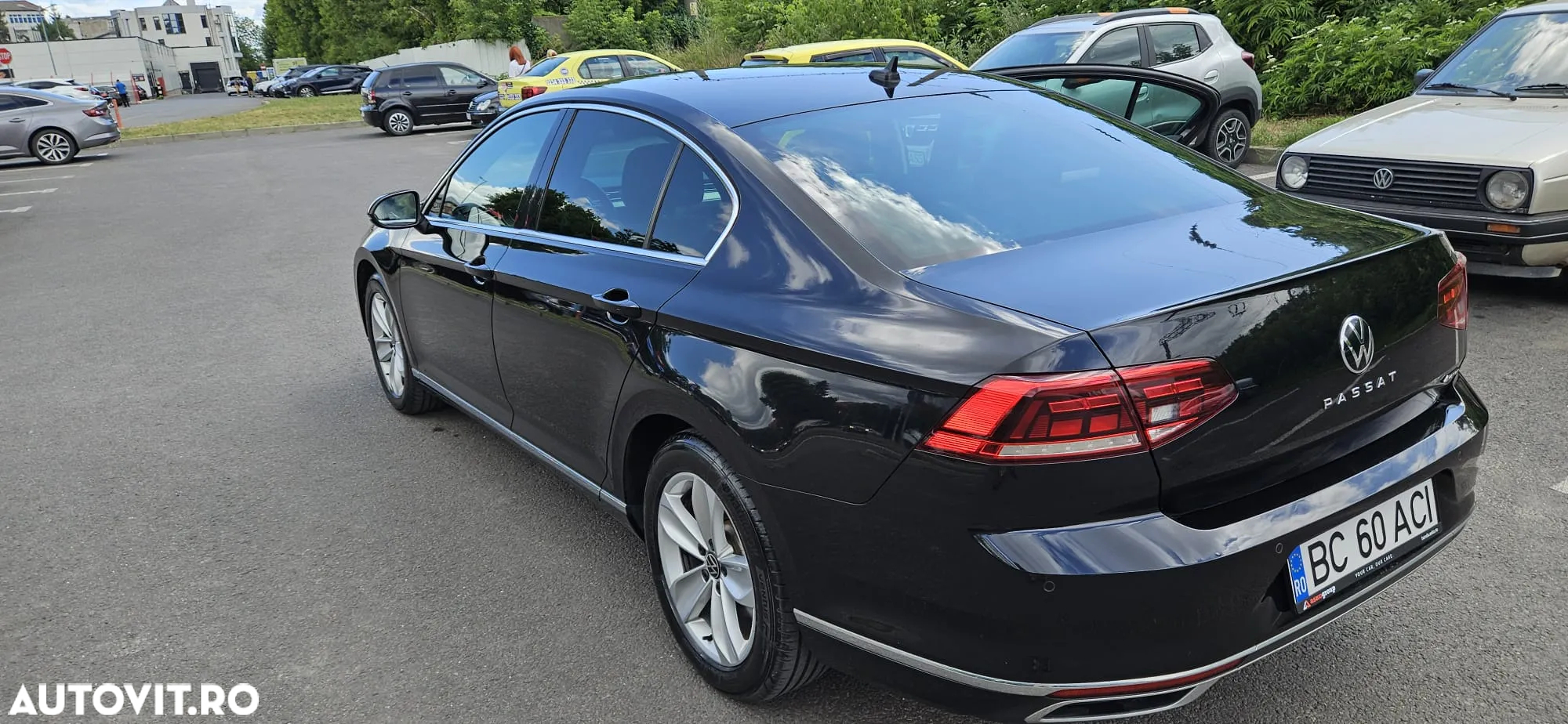Volkswagen Passat 2.0 TDI DSG 4Mot Highline - 4