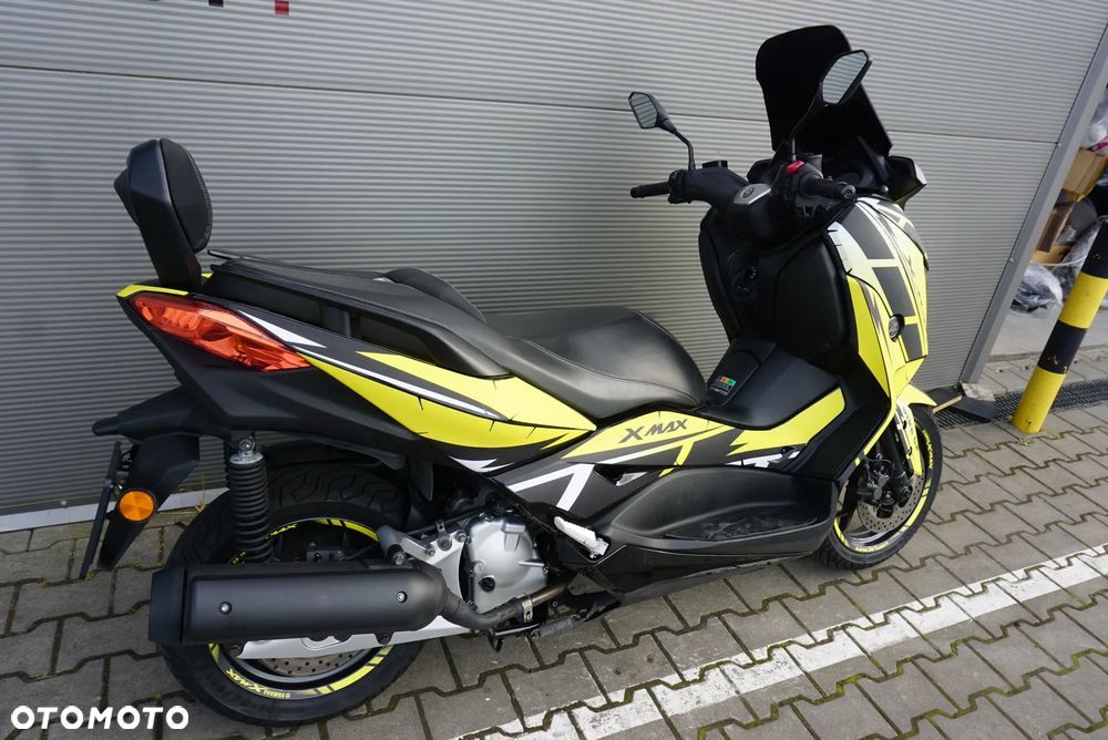Yamaha X-max - 3