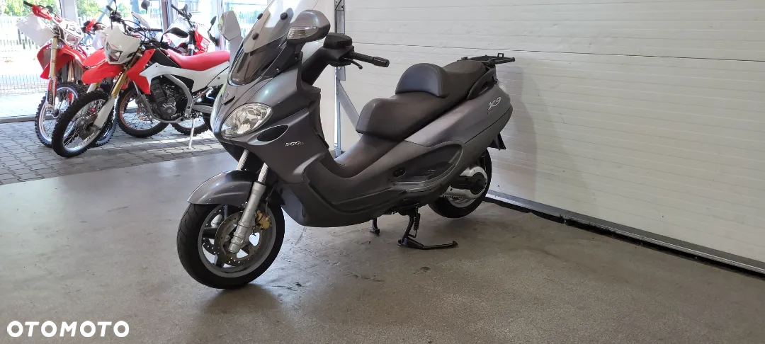 Piaggio X9 - 12