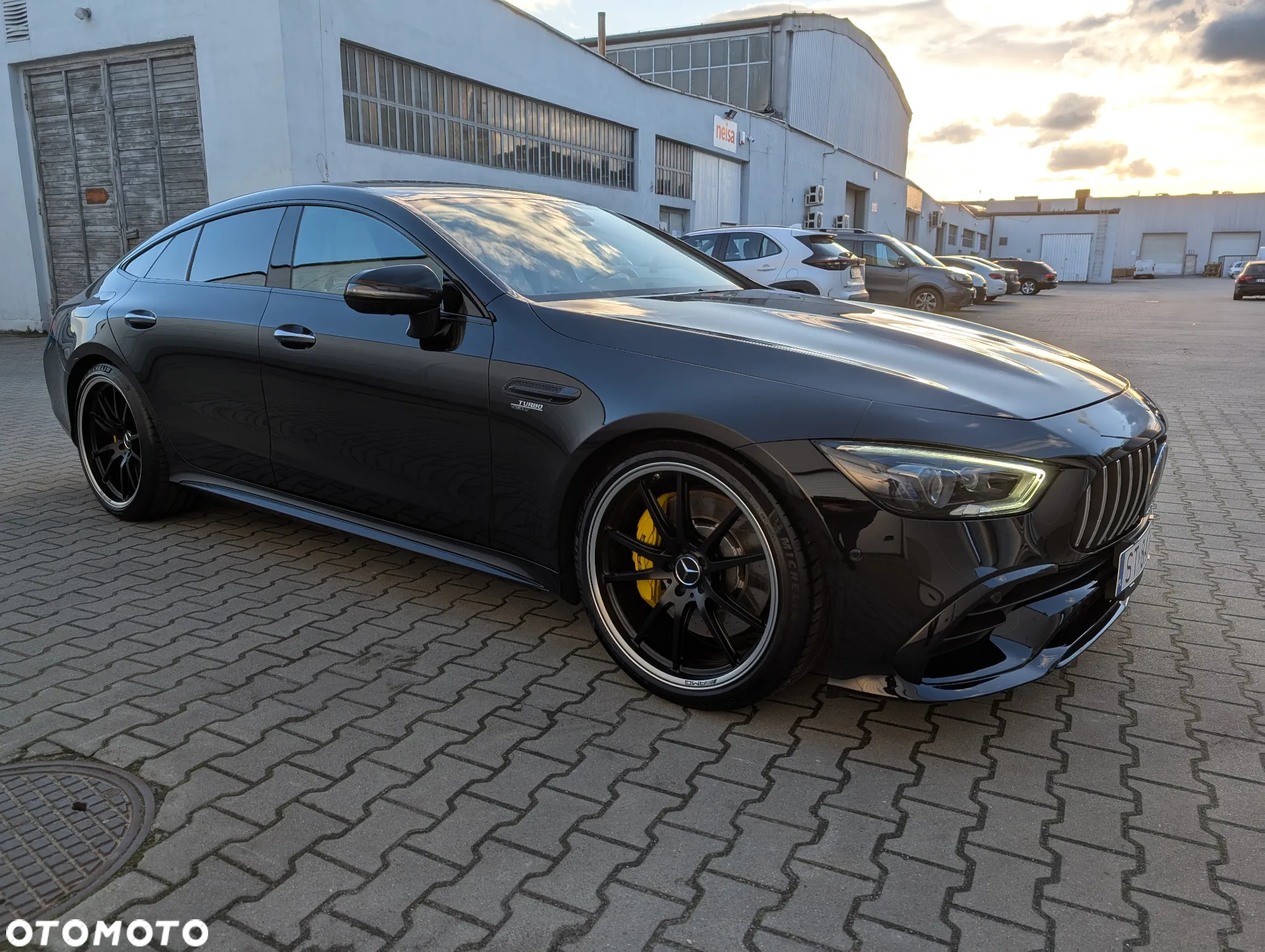 Mercedes-Benz AMG GT 53 4-Matic+ - 7