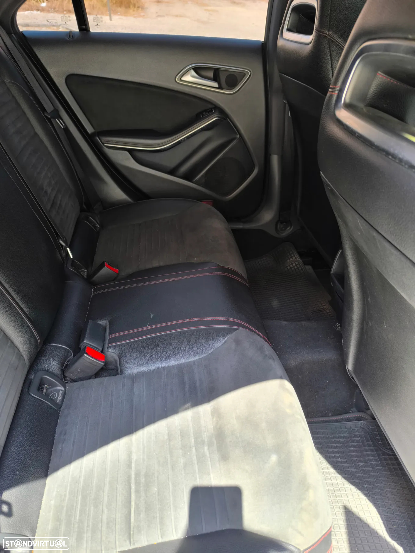 Mercedes-Benz CLA 200 CDi AMG Line Aut. - 23