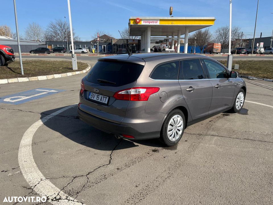 Ford Focus - 5