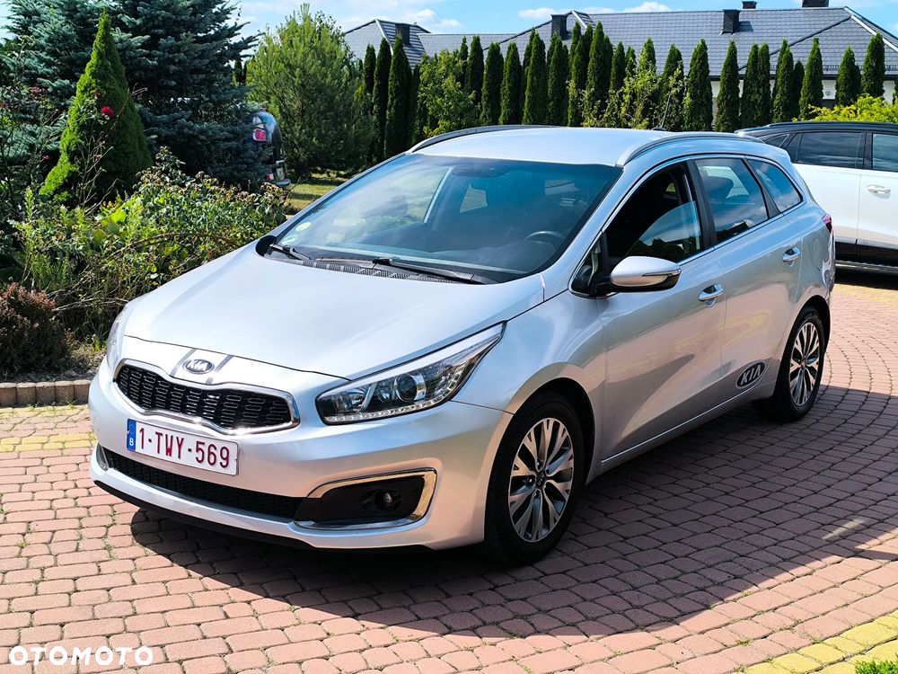 Kia Ceed 1.6 CRDi XL - 4