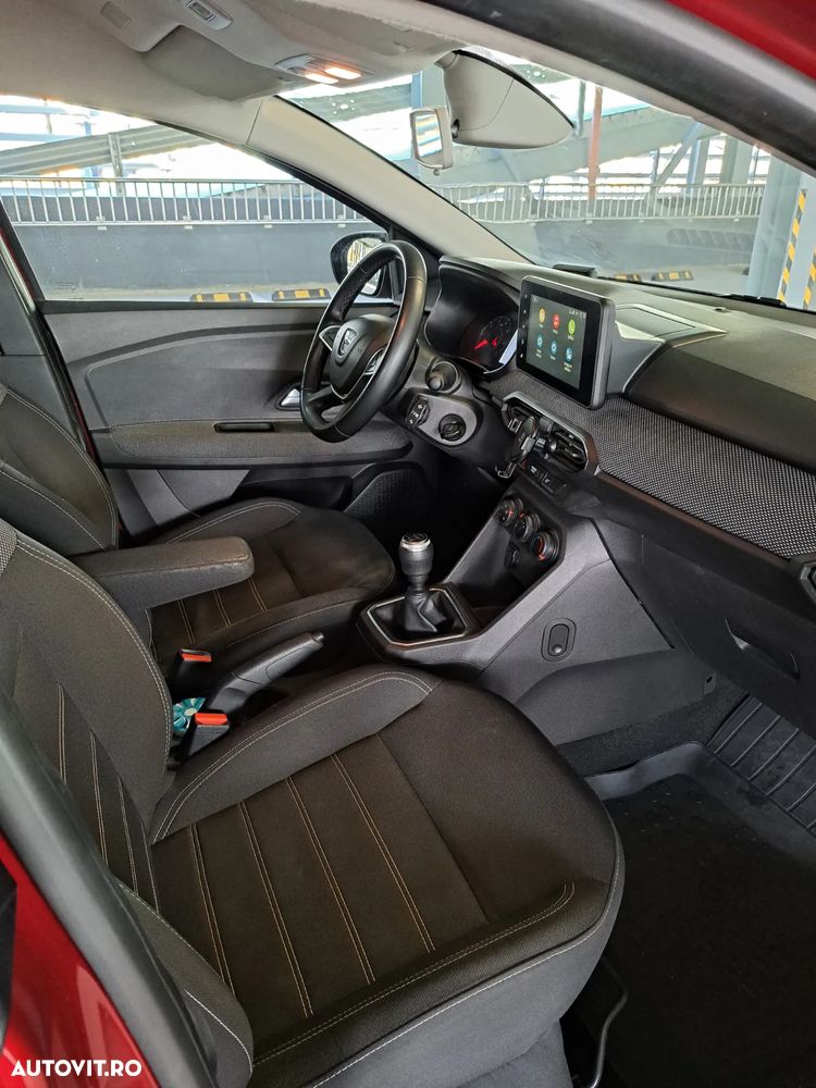 Dacia Sandero TCe 90 Essential - 13