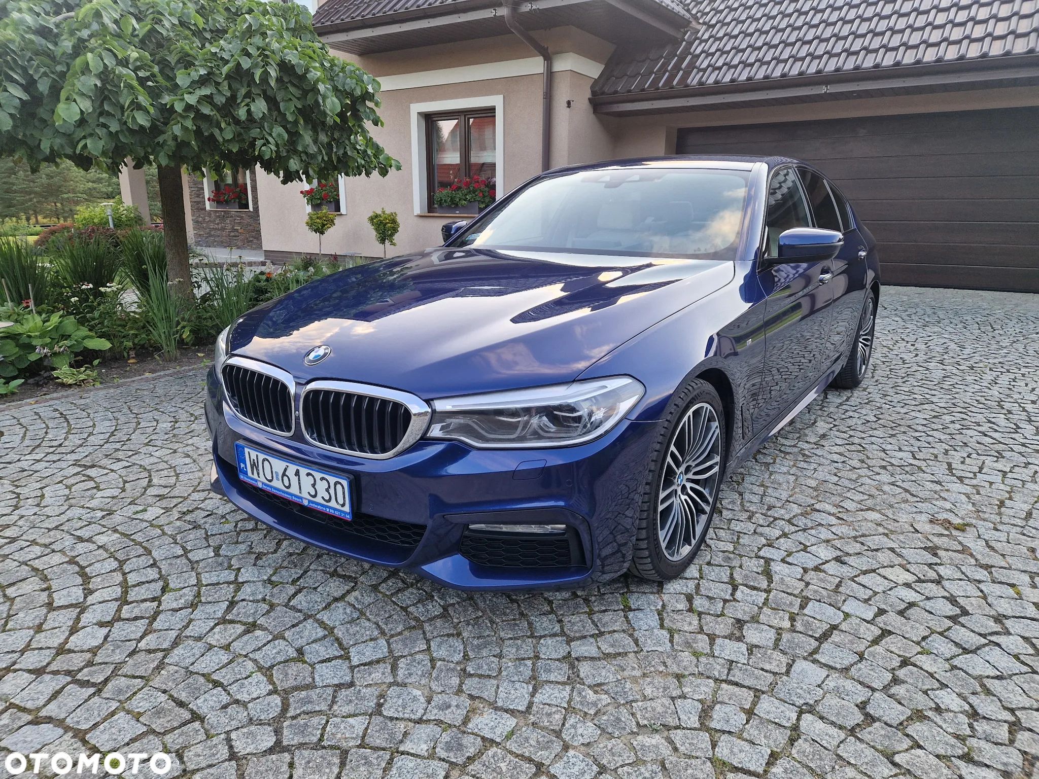 BMW Seria 5 520d xDrive - 1