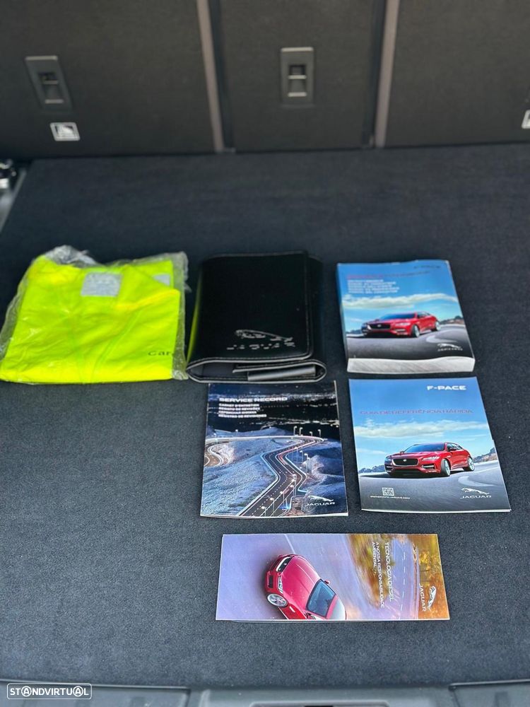 Jaguar F-Pace 2.0 i4D R-Sport - 4