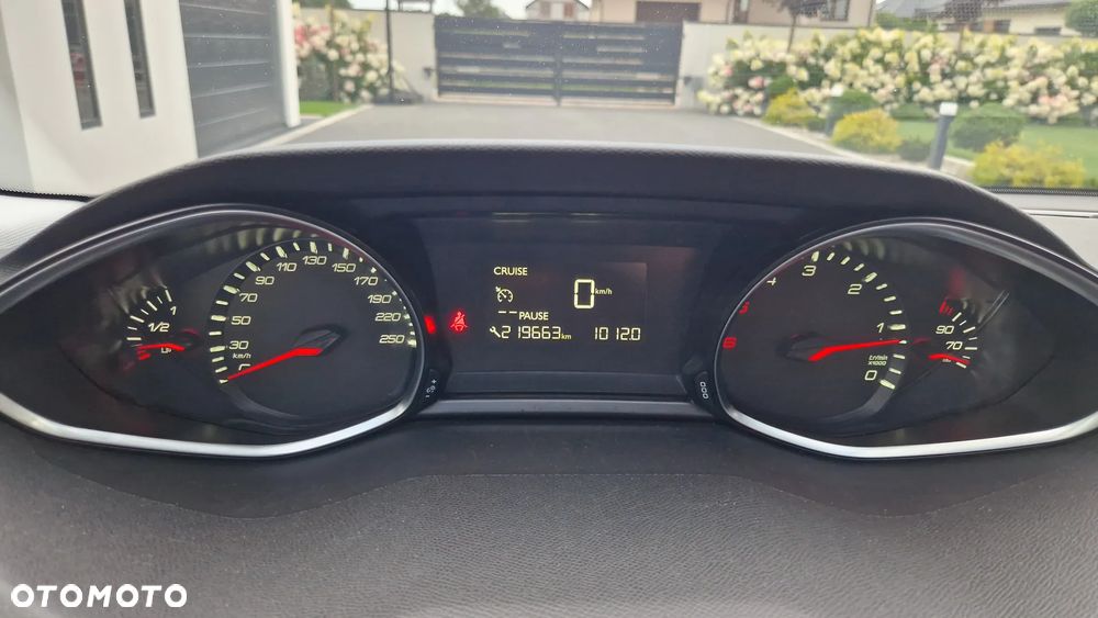 Peugeot 308 SW 1.6 BlueHDi Business Line S&S - 29