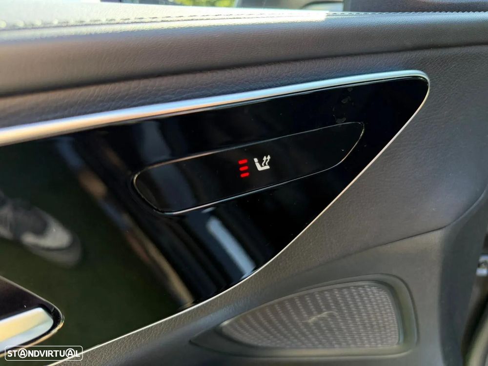 Mercedes-Benz C 300 e AMG Line - 17