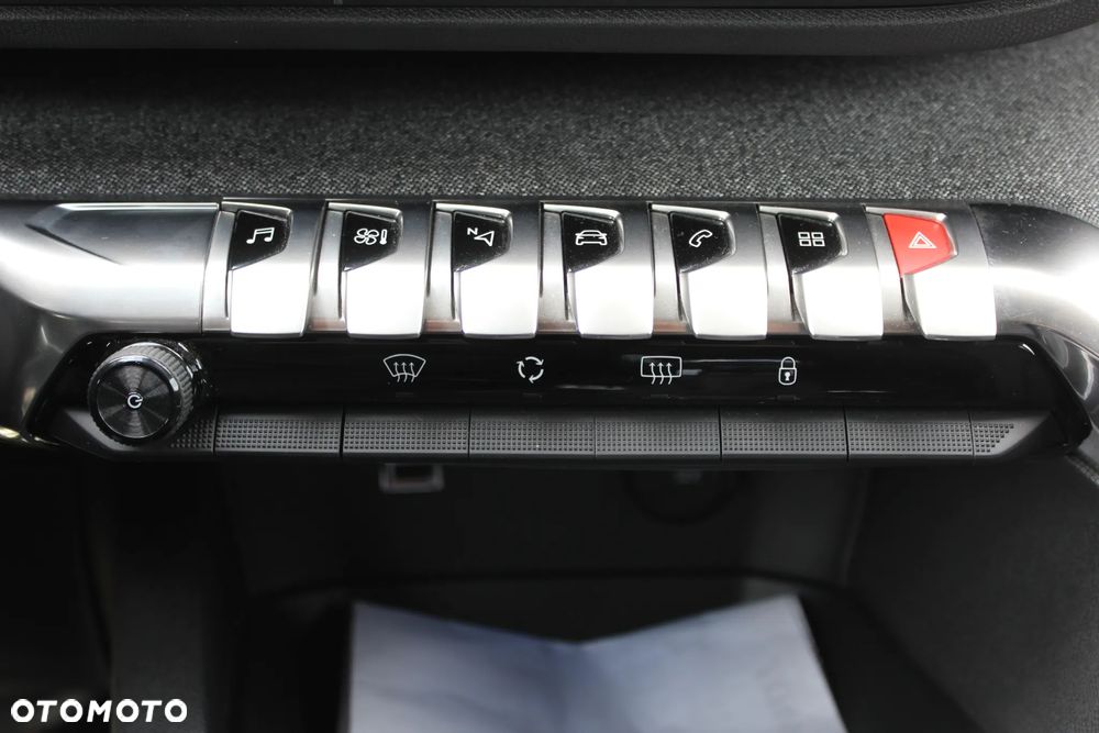 Peugeot 3008 1.5 BlueHDi Active S&S - 22