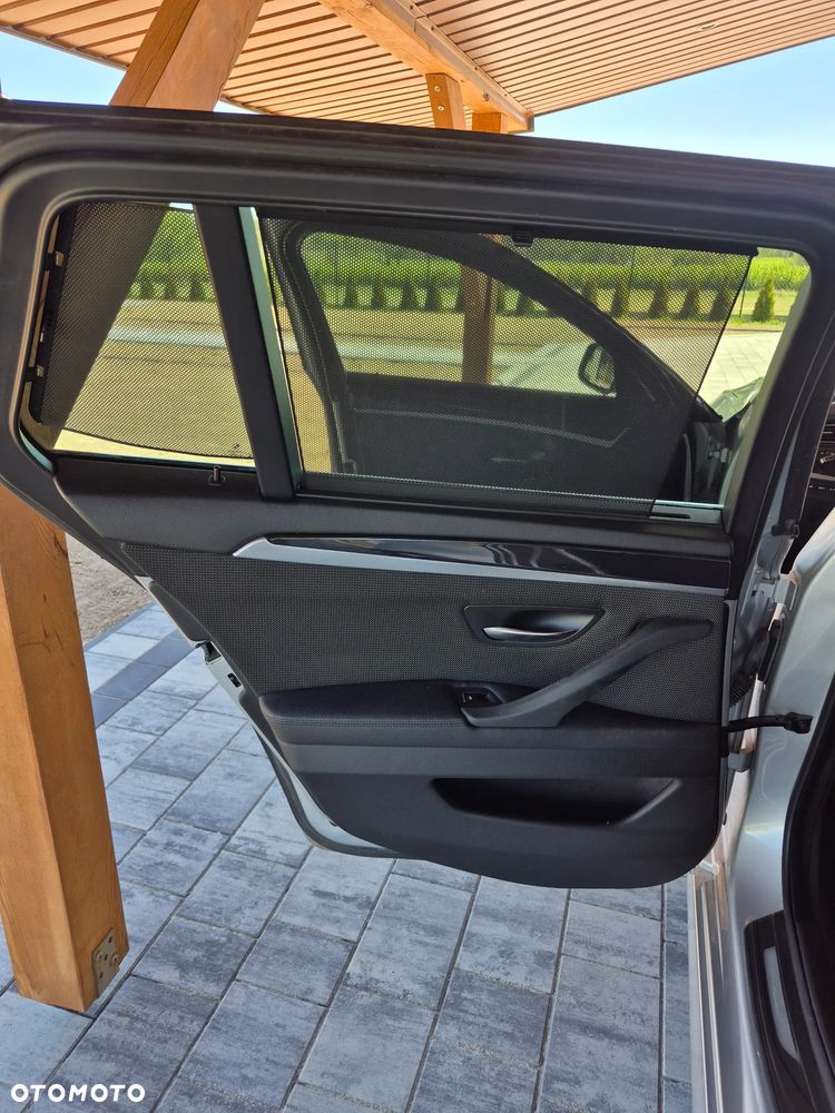 BMW Seria 5 520d - 20