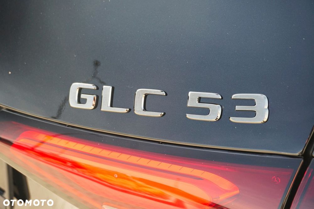 Mercedes-Benz GLC - 25