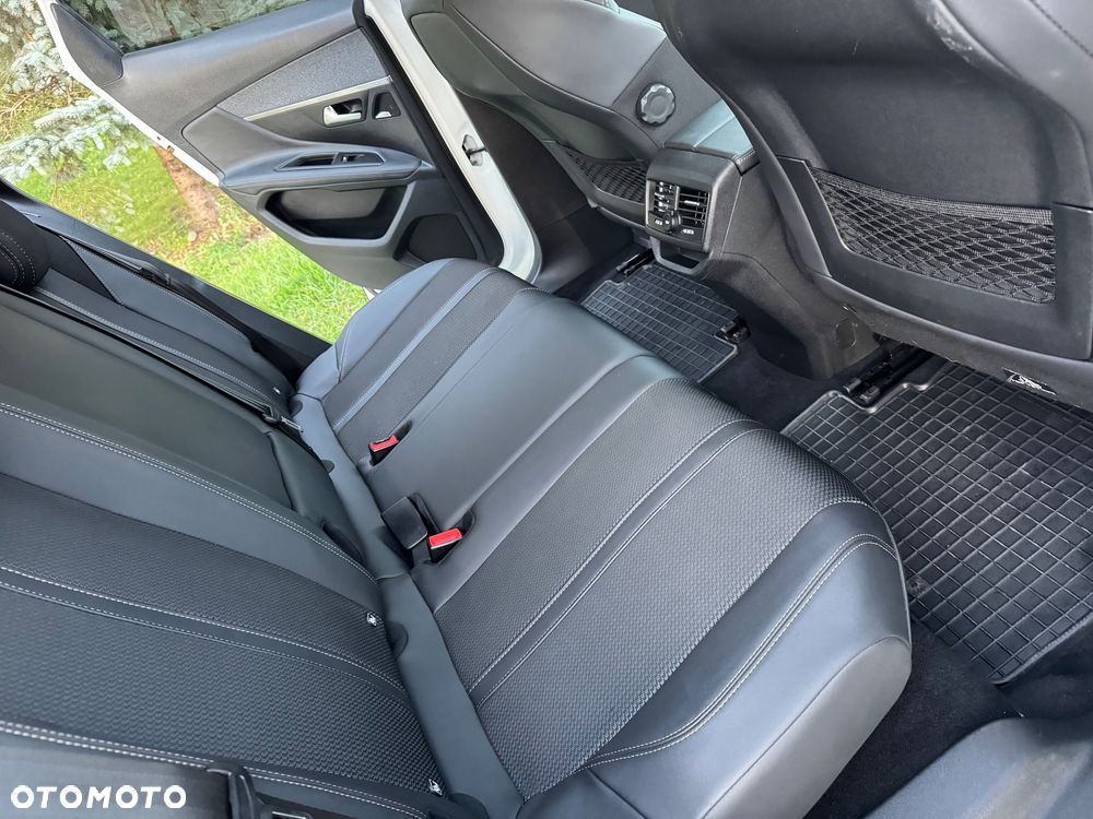 Peugeot 3008 BlueHDi 130 Stop & Start Allure Business-Paket - 31