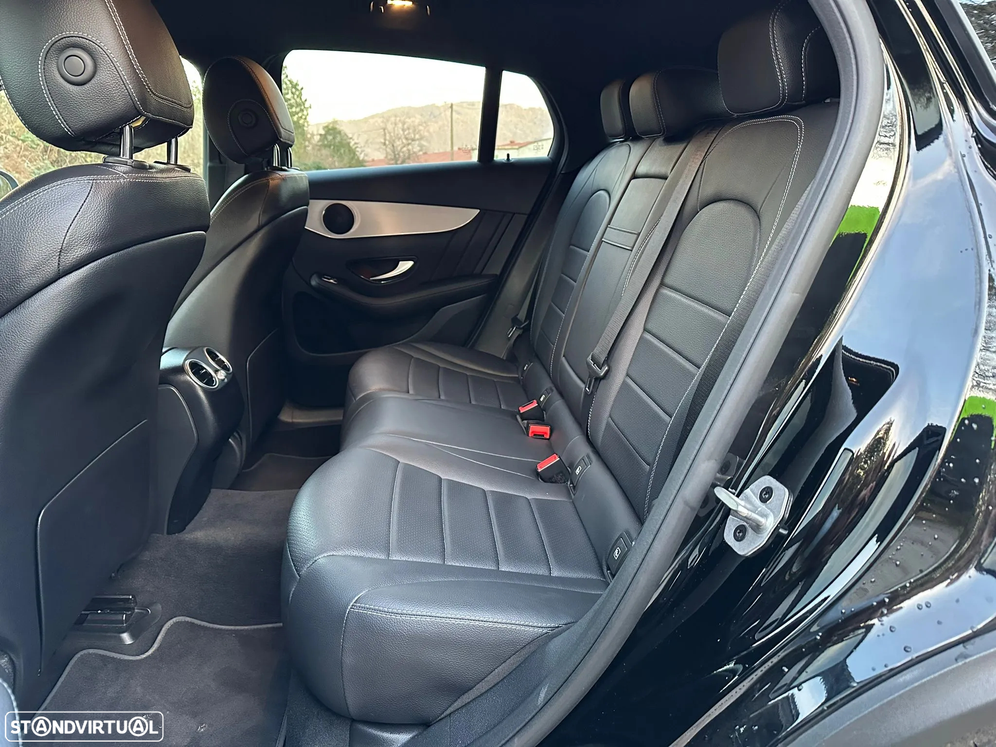 Mercedes-Benz GLC 300 de Coupé 4Matic - 9