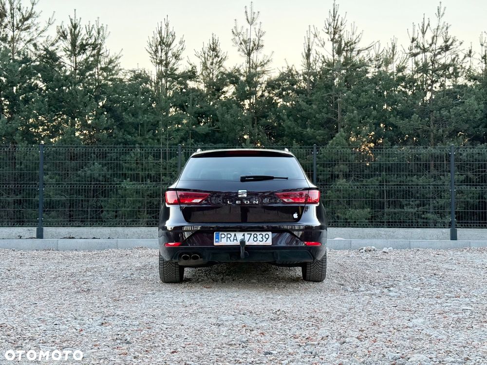 Seat Leon 2.0 TDI DPF Start&Stop DSG XCELLENCE - 31