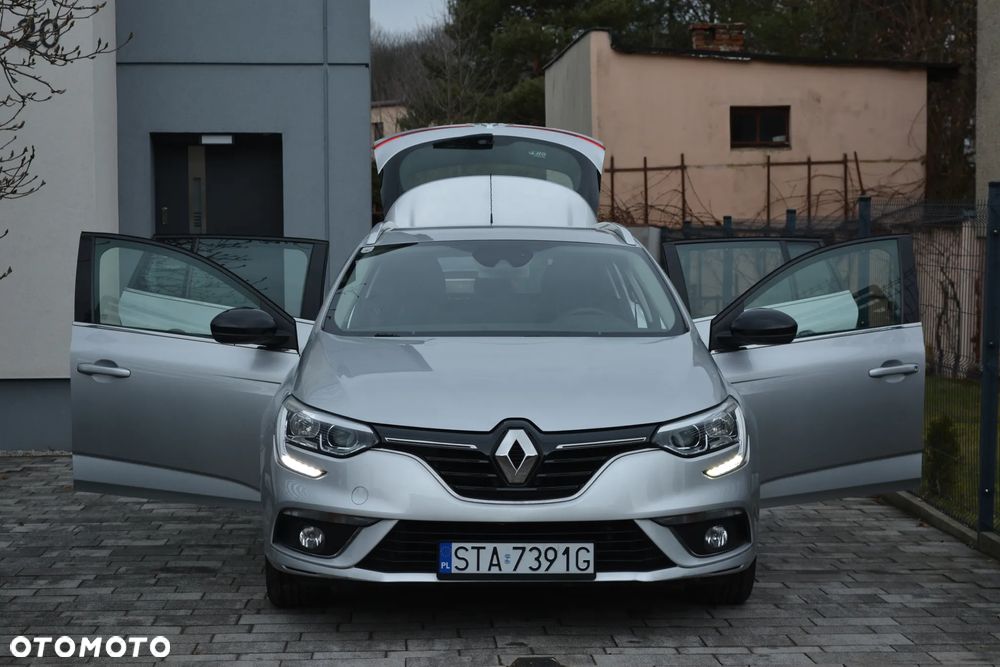 Renault Megane 1.5 Blue dCi Limited - 6