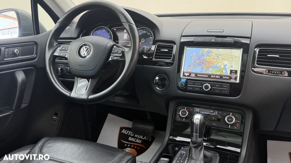 Volkswagen Touareg - 14