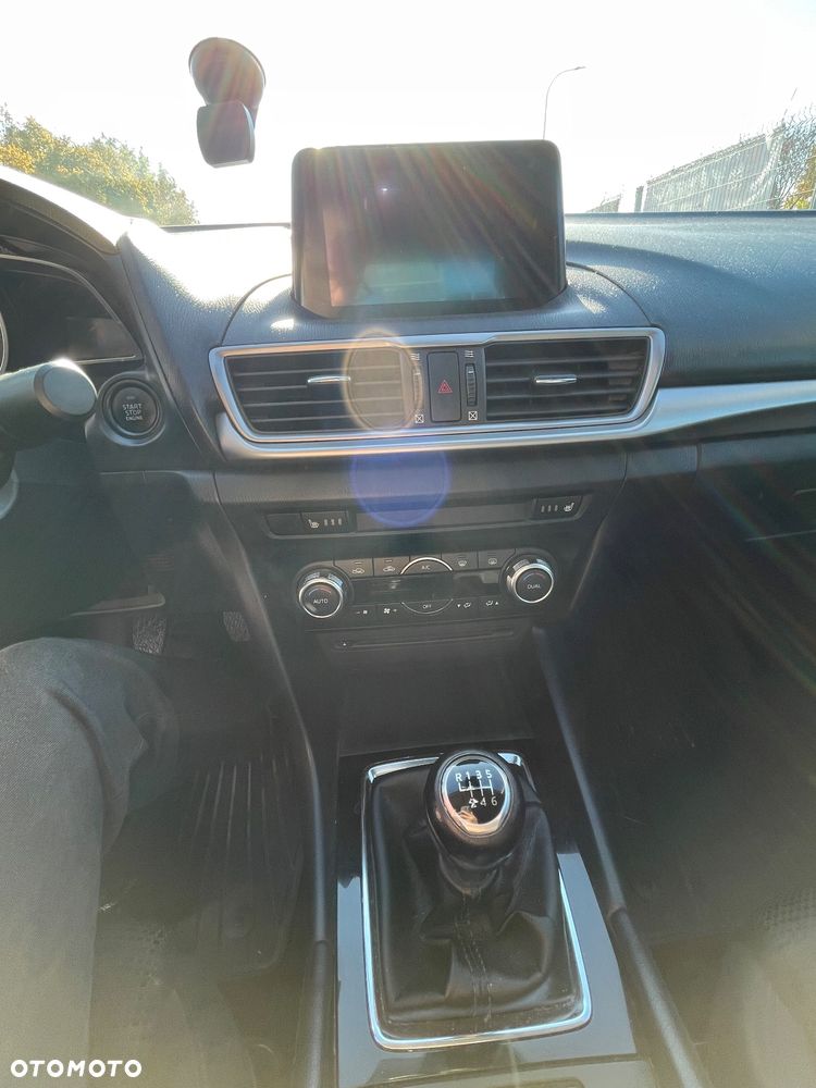 Mazda 3 2.0 Skyenergy EU6 - 10