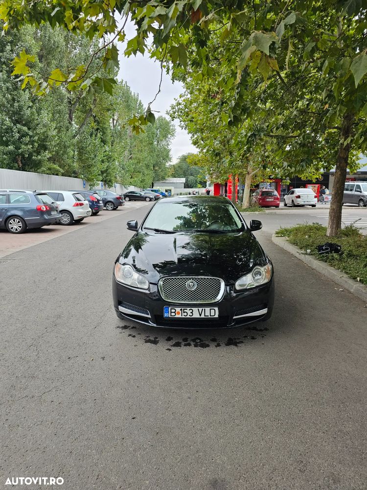 Jaguar XF 3.0 Premium Luxury Aut - 4