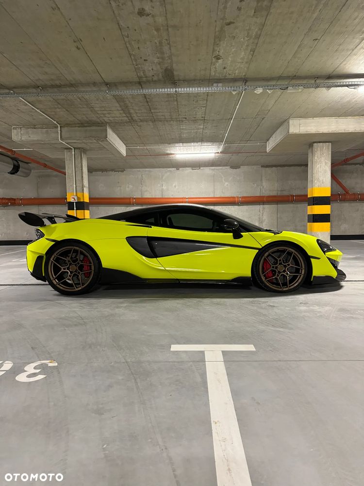 McLaren 570S Coupe Standard - 2