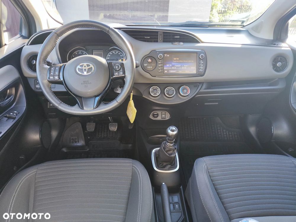 Toyota Yaris 1.5 Premium - 20