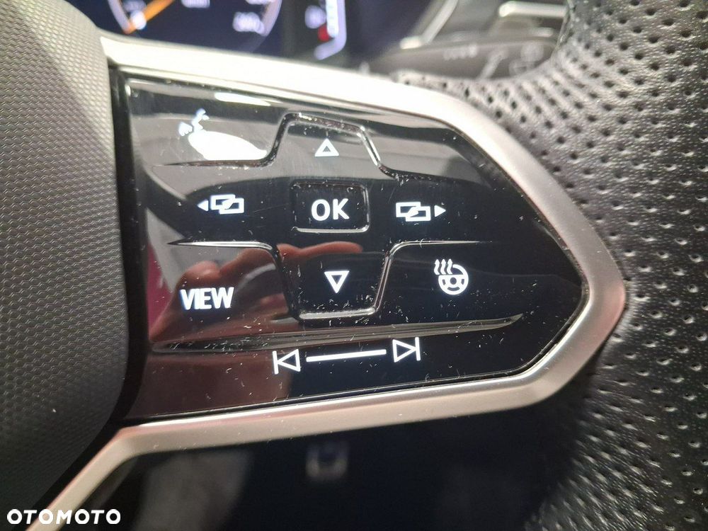 Volkswagen Tiguan Allspace - 22