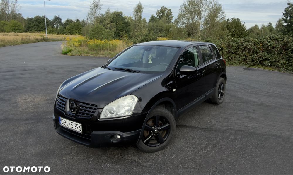 Nissan Qashqai - 1