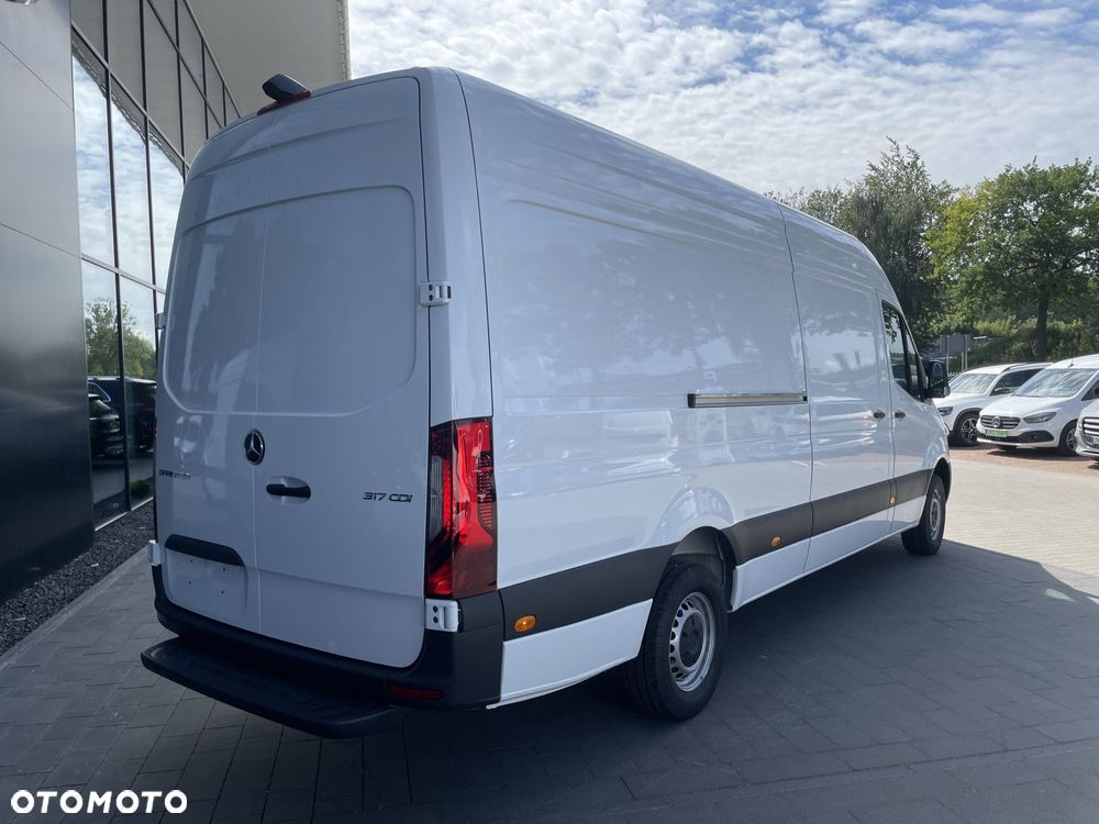 Mercedes-Benz Sprinter 317 CDI - 3