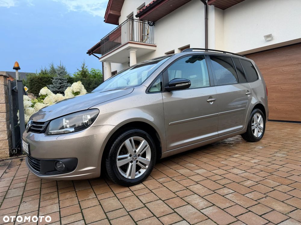 Volkswagen Touran 1.6 TDI DPF MATCH - 2