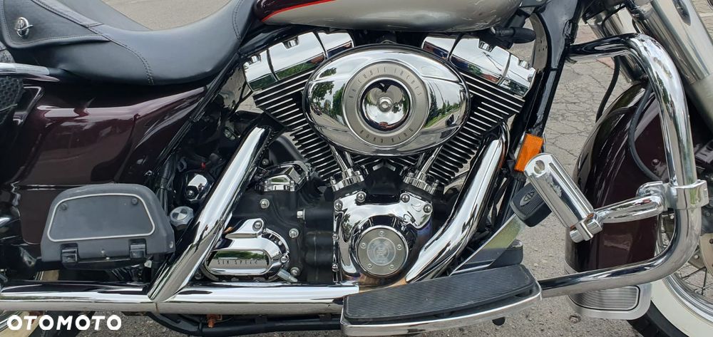 Harley-Davidson Touring Road King - 19