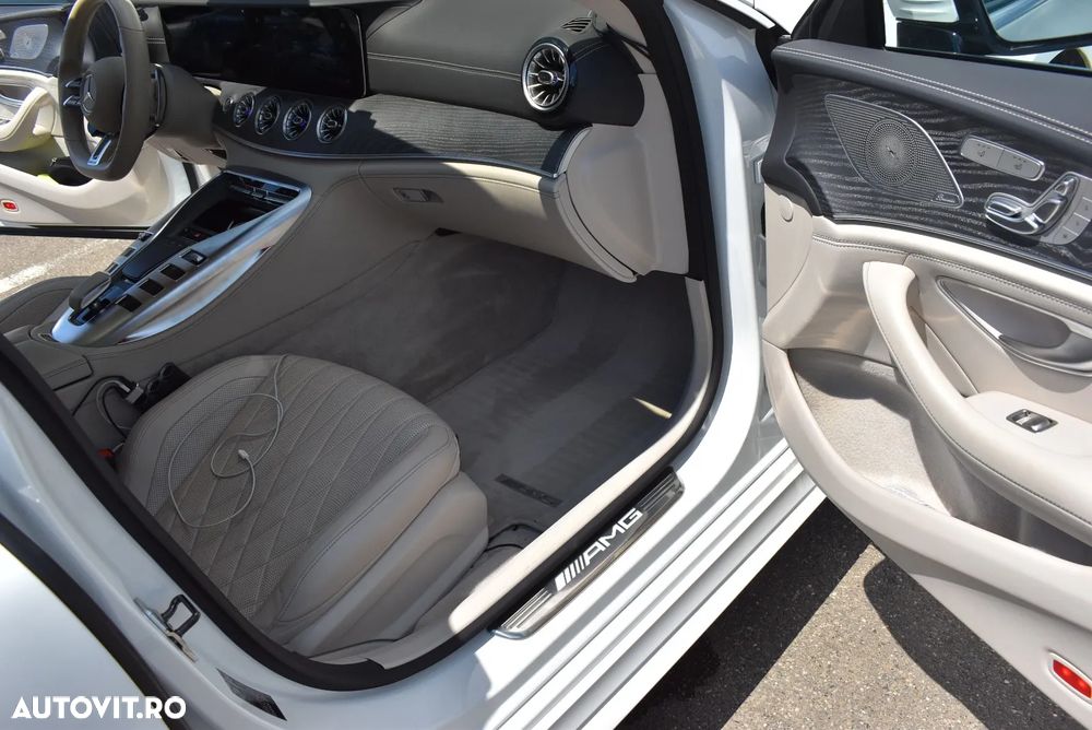 Mercedes-Benz AMG GT 4-door Coupe 43 4Matic+ MHEV - 35