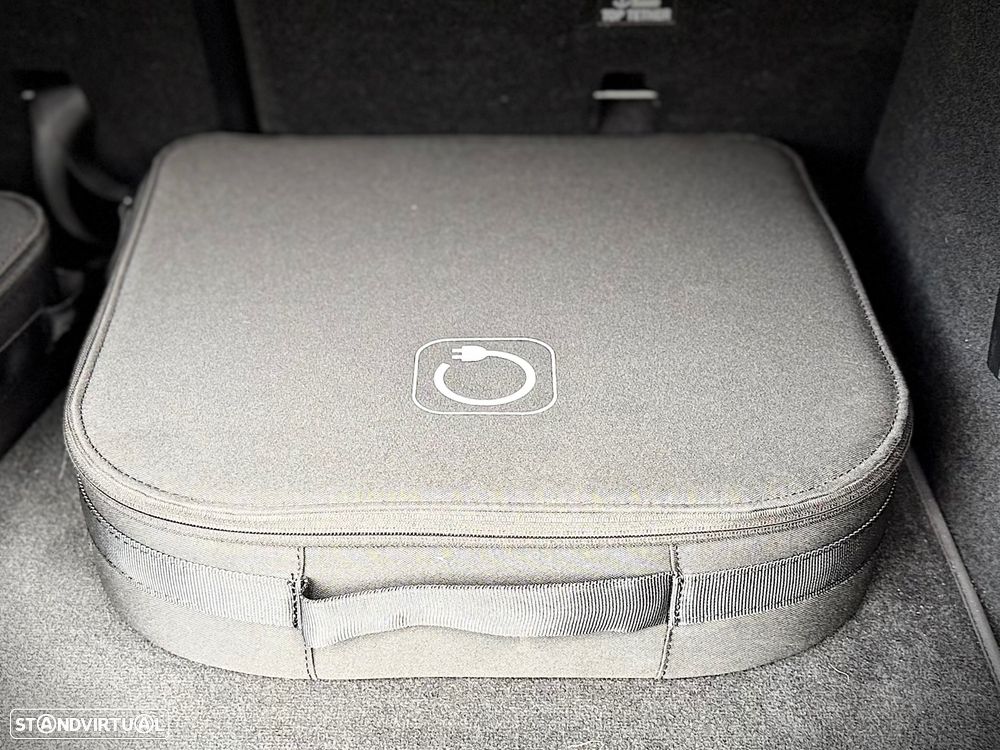 Mercedes-Benz C 300 de T 9G-TRONIC AMG Line - 29