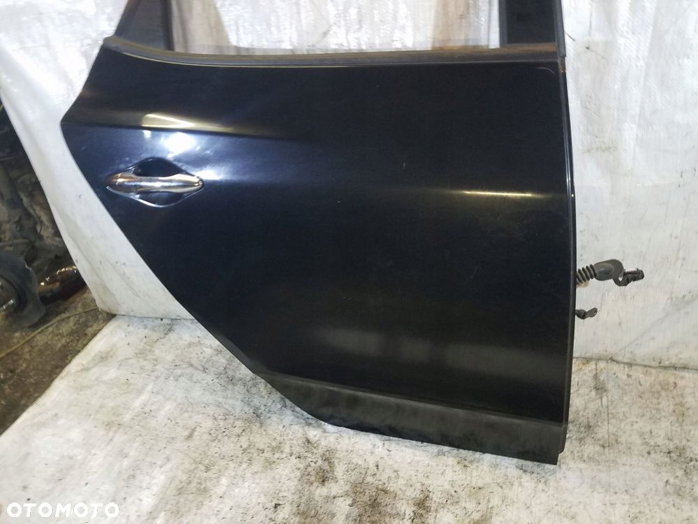 drzwi tył lewe hyundai ix35 kod 1k - 4