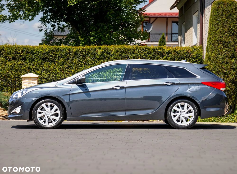 Hyundai i40 Kombi 1.7 CRDi Premium - 10