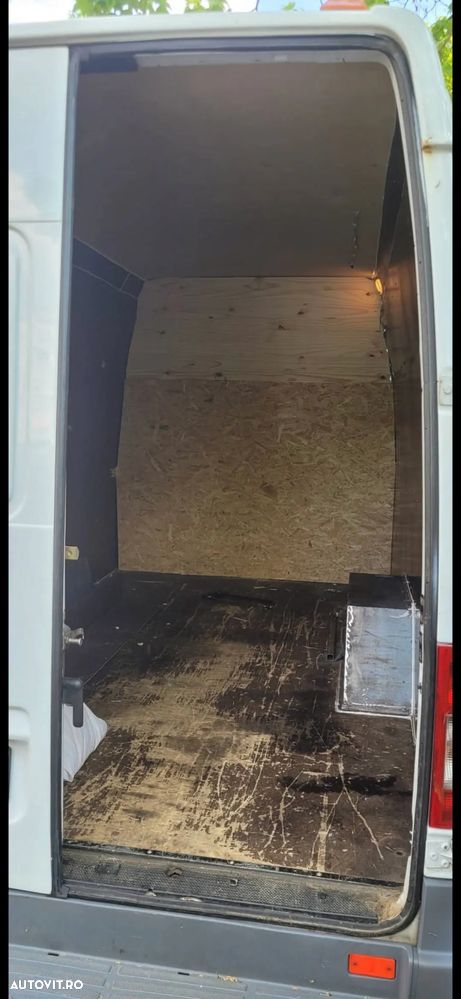 Mercedes-Benz Sprinter 316 C.D.I - 7