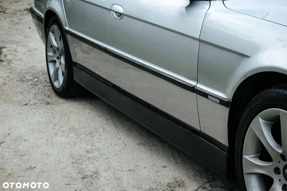 BMW Seria 7 - 30