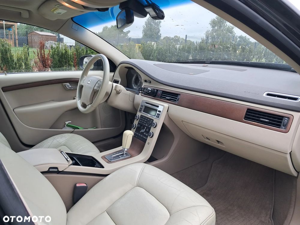 Volvo S80 - 9