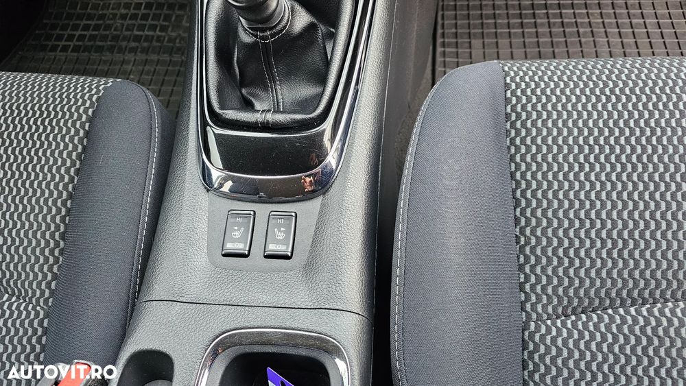 Nissan Pulsar DIG-T Stop&Start Tekna - 11