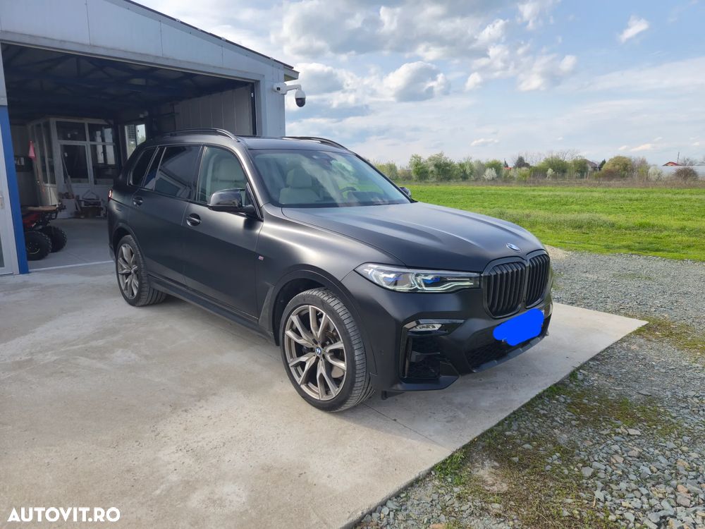 BMW X7 M50i - 1