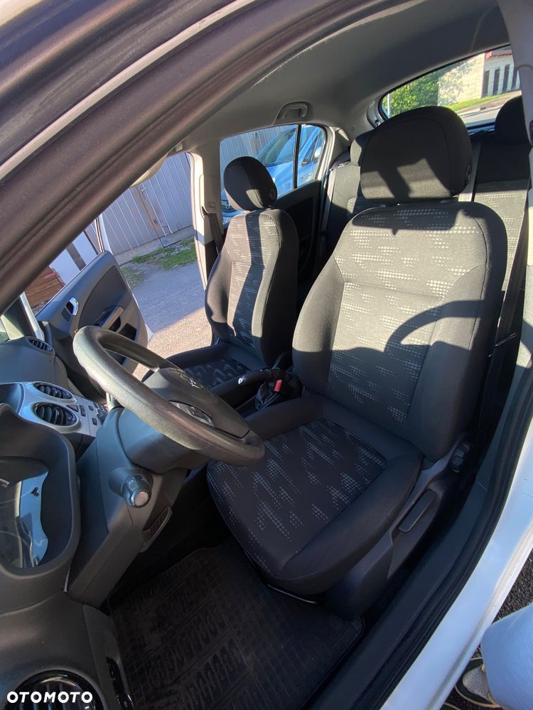 Opel Corsa - 16